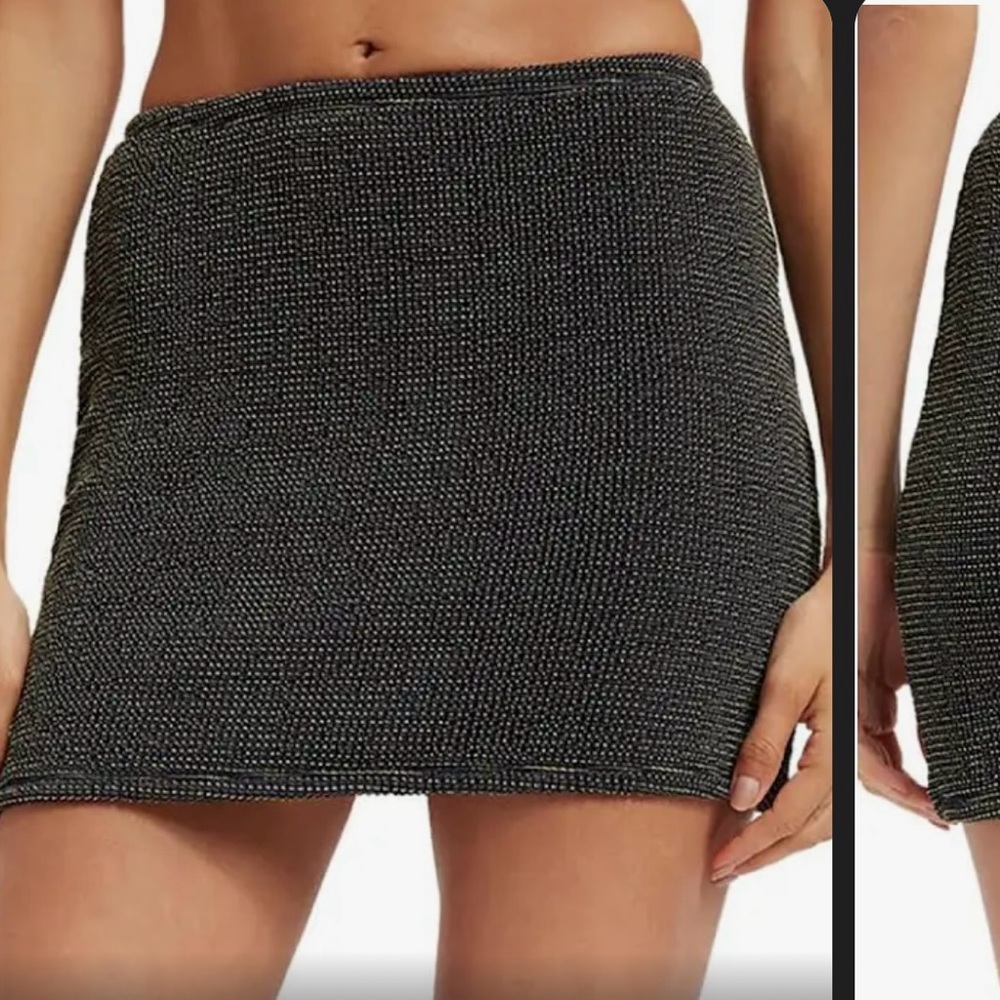 Good American Always Fits Metallic Mini Skirt